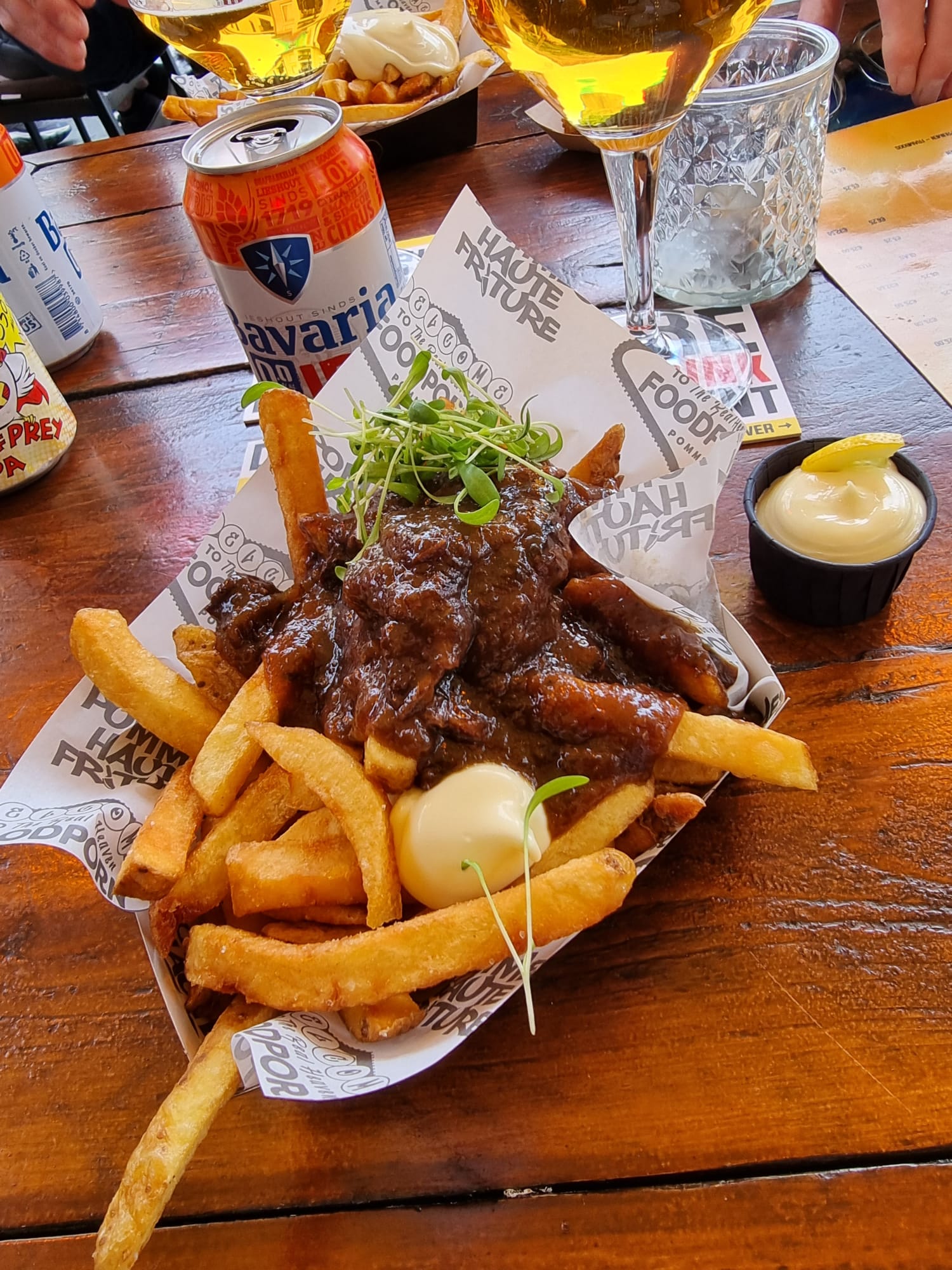 Pommes Valkenburg in Eten en drinken